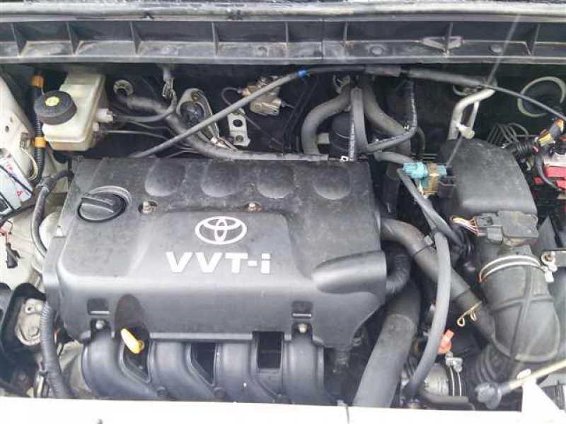 TOYOTA B B 2002 / Japanese Used Car Exporter / Element Trading