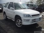 TOYOTA RAV4 2000