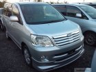 TOYOTA Noah 2002