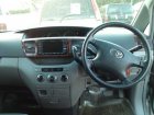 TOYOTA Noah 2002